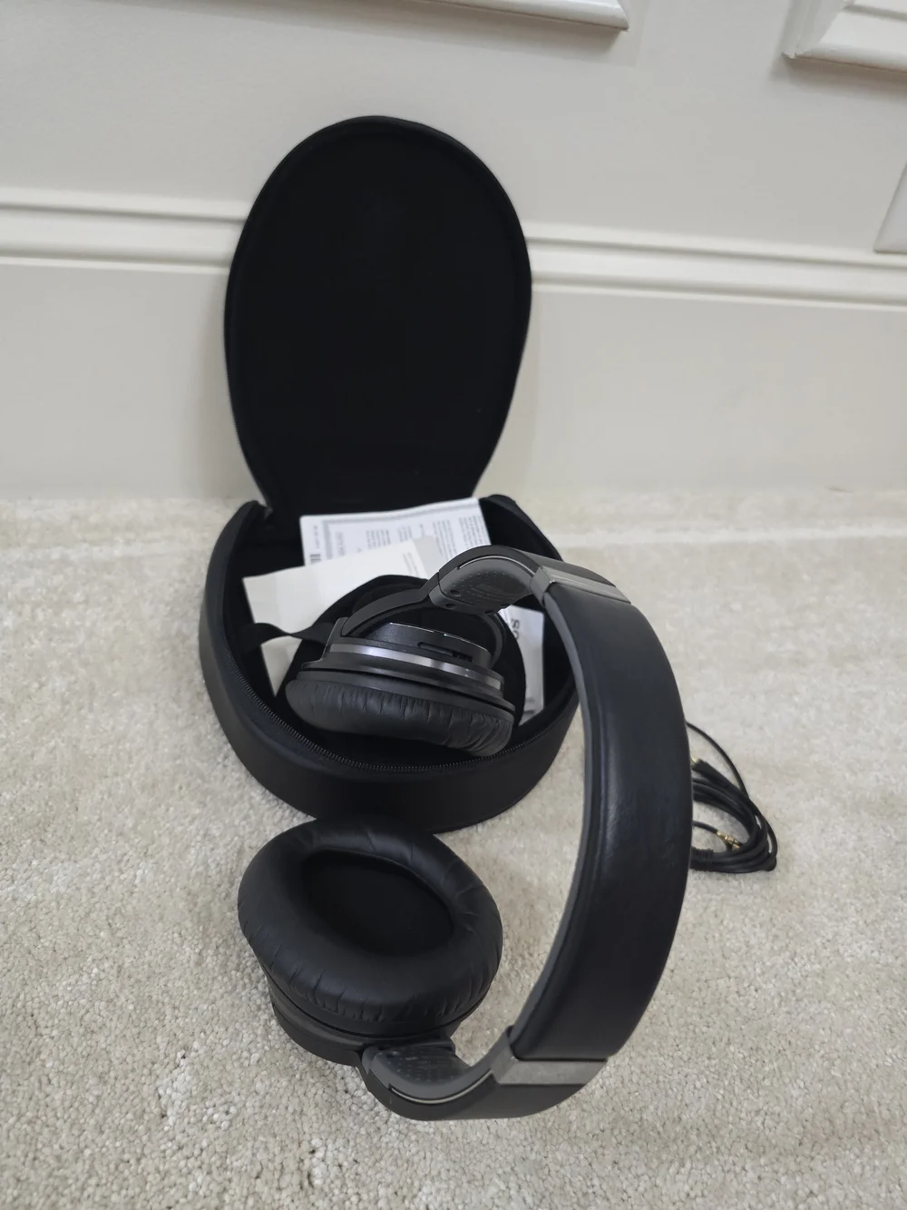Sony Black Wireless Over-Ear Headphones with Carry Case